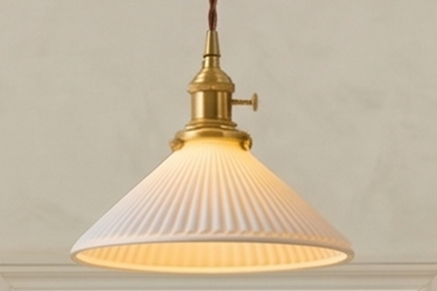 The Ribbed White Ceramic Pendant Light accent
