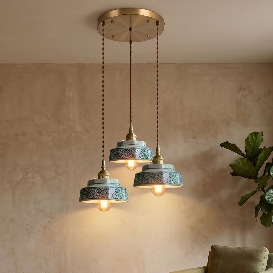 Linear Brass Modern Wall Light detail b